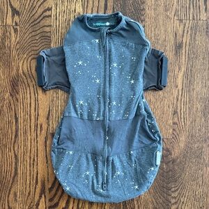 Happiest Baby Star-Patterned Baby Sleepsack - Snoo - Size SM